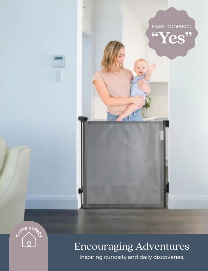 X-Tall 'Glide 'n' Hide' Retractable Gate (60cm - 140cm)